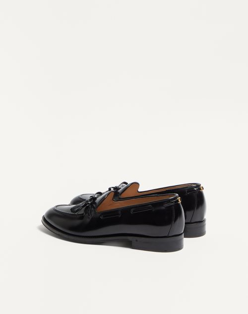 Valentino Garavani - Bowshire Loafer Aus Glänzendem Kalbsleder - Schwarz - Mann - Loafers Und Drivers